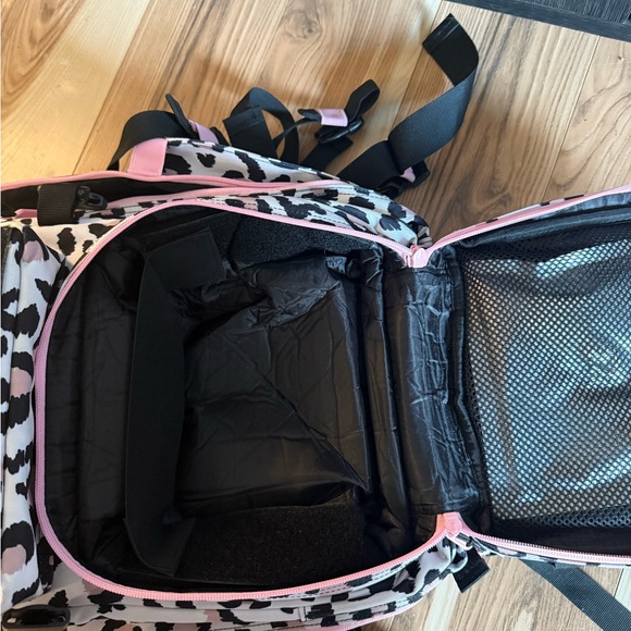 Wolfpak backpack - Picture 5 of 6